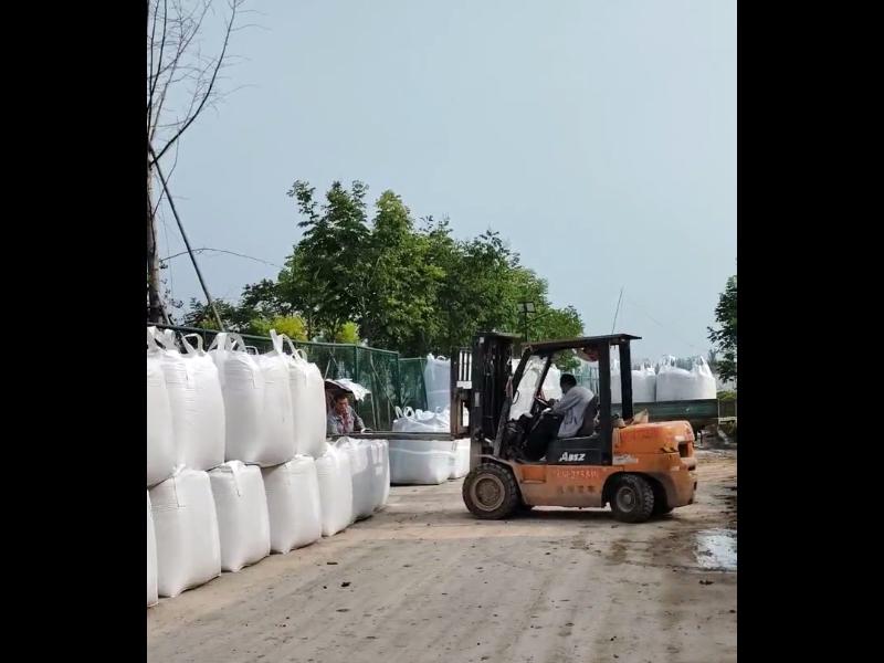 無煙煤濾料施工現場